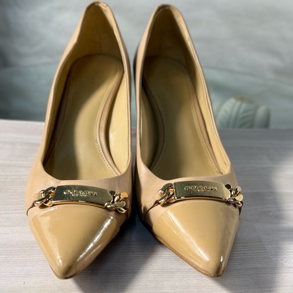 Coach Beige Pointed Toe Pumps - Picture 1 of 6